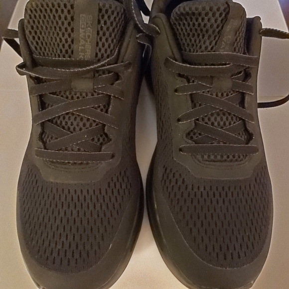 Skechers Men's Gowalk Arch Fit-Athletic Workout Walking Shoe - Picture 15 of 16